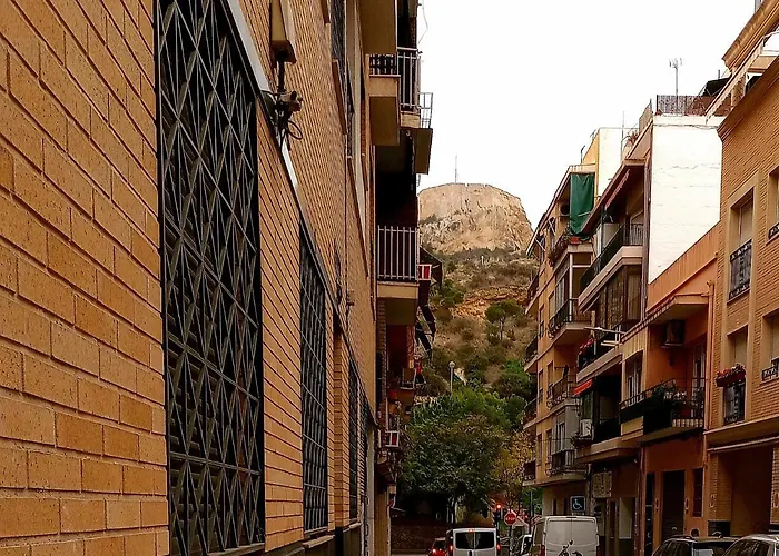 Orillas Del Castillo *